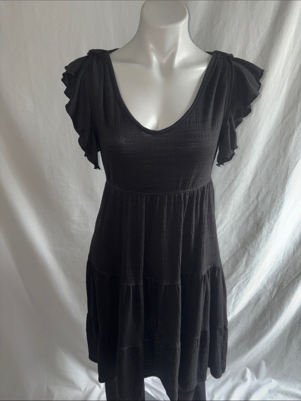 Max Studio Black Ruffle Sleeve Tiered Dress